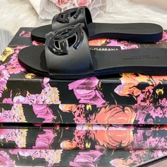 Dolce & Gabbana Black Sandals with Glossy DG Logo - Picture 2 of 5